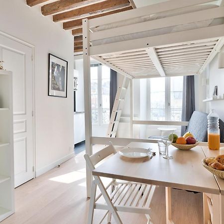 Stylish Mezzanine Studio In The Heart Of Paris 3F Exteriör bild