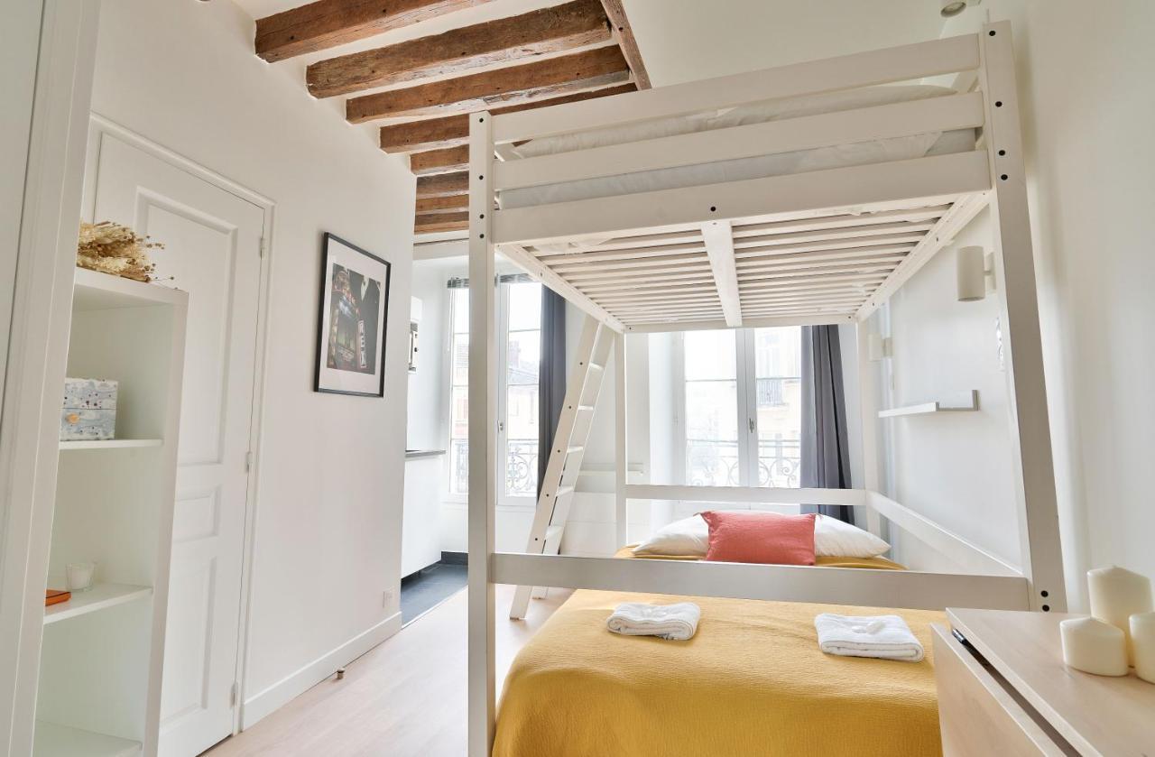 Stylish Mezzanine Studio In The Heart Of Paris 3F Exteriör bild