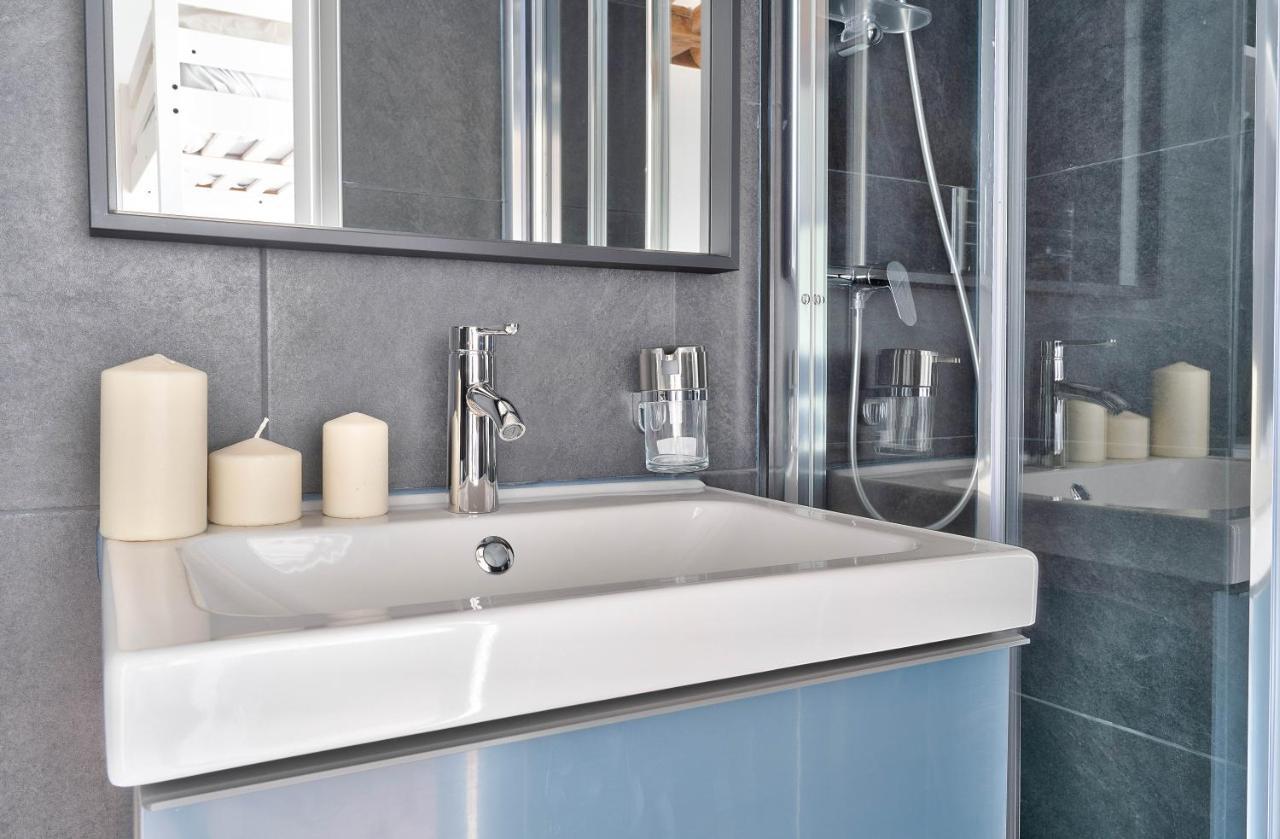 Stylish Mezzanine Studio In The Heart Of Paris 3F Exteriör bild