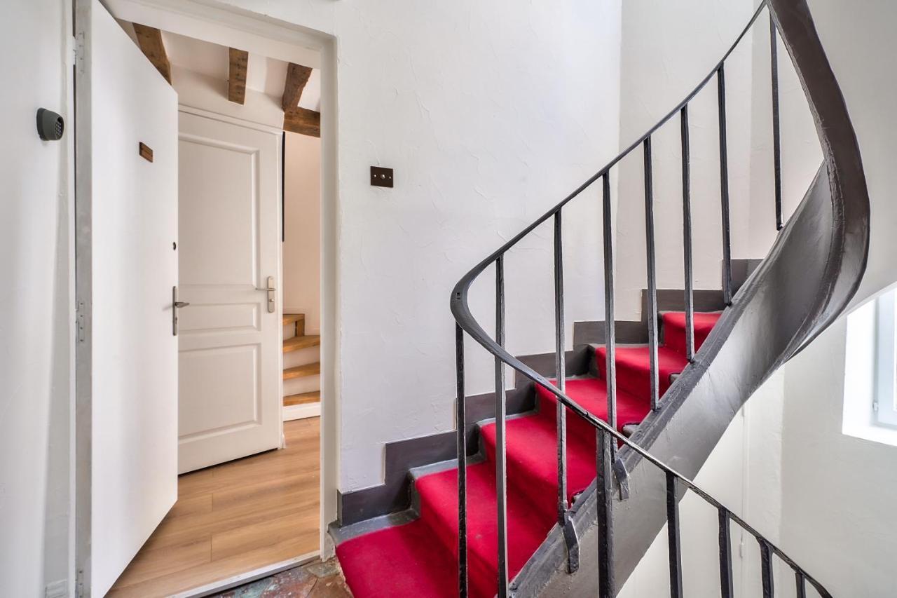 Stylish Mezzanine Studio In The Heart Of Paris 3F Exteriör bild